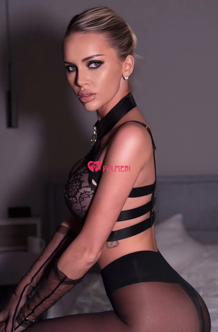 Amina, 24, თბილისი 2