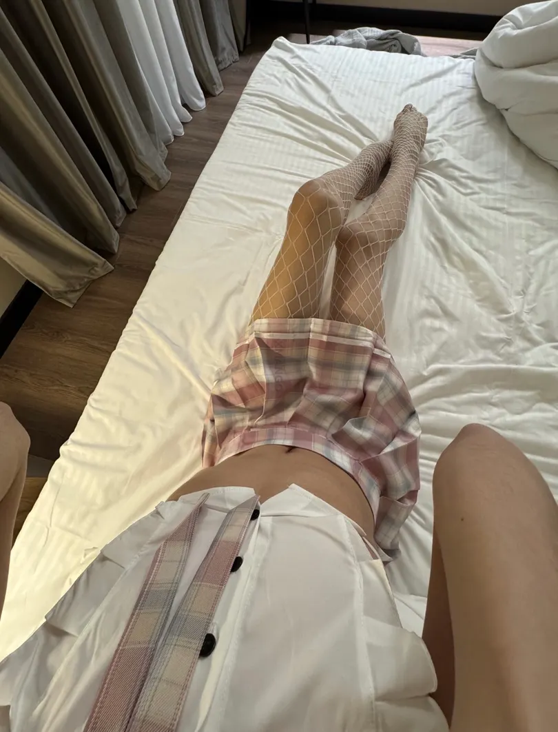 Neka, 18, تفلیس 8
