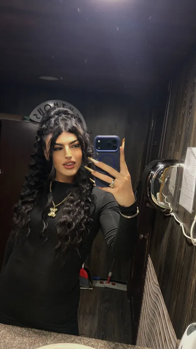 Trans Khanna, 23, ბათუმი 10