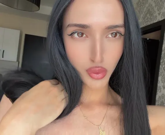 SOFIA, 20, თბილისი