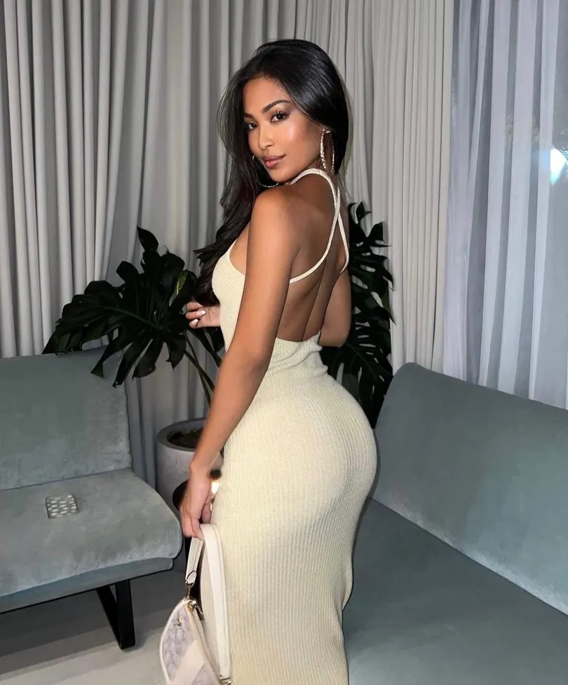 Amy’s, 22, ბათუმი 3