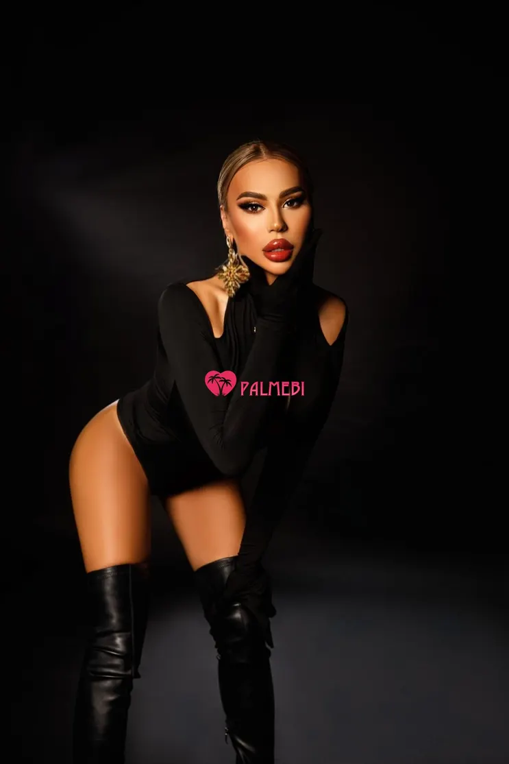 Molli, 26, تفلیس 10